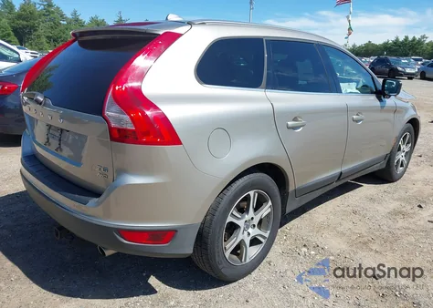 2011 Volvo Xc60 T6/T6 R-Design from USA, damaged, VIN YV4902DZ7B2151207
